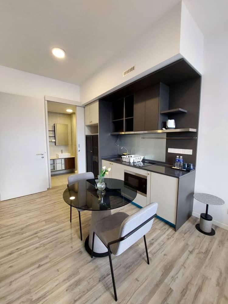 Apartment Millerz Square By Mykey Kuala Lumpur