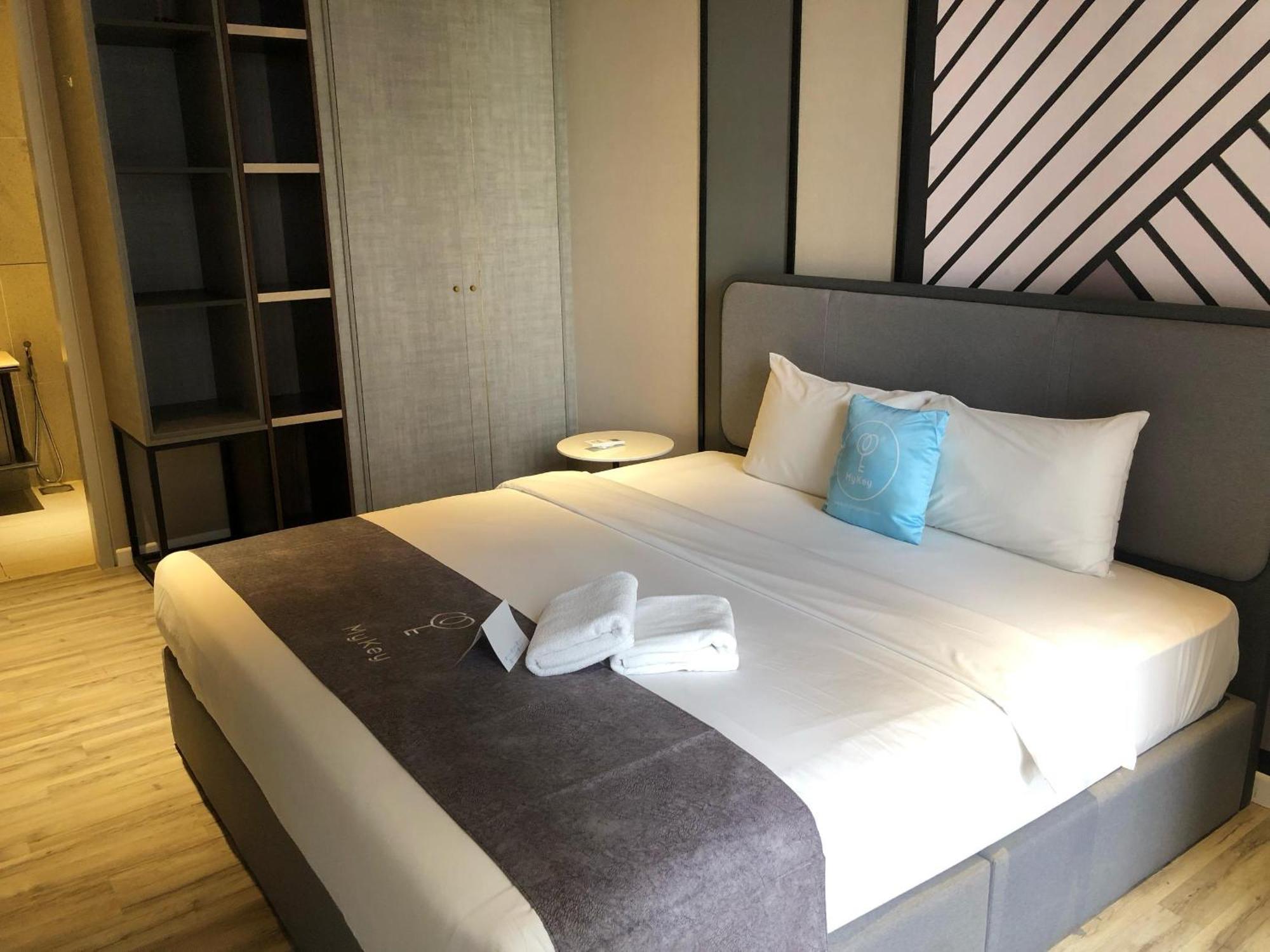 Millerz Square By Mykey Apartment *